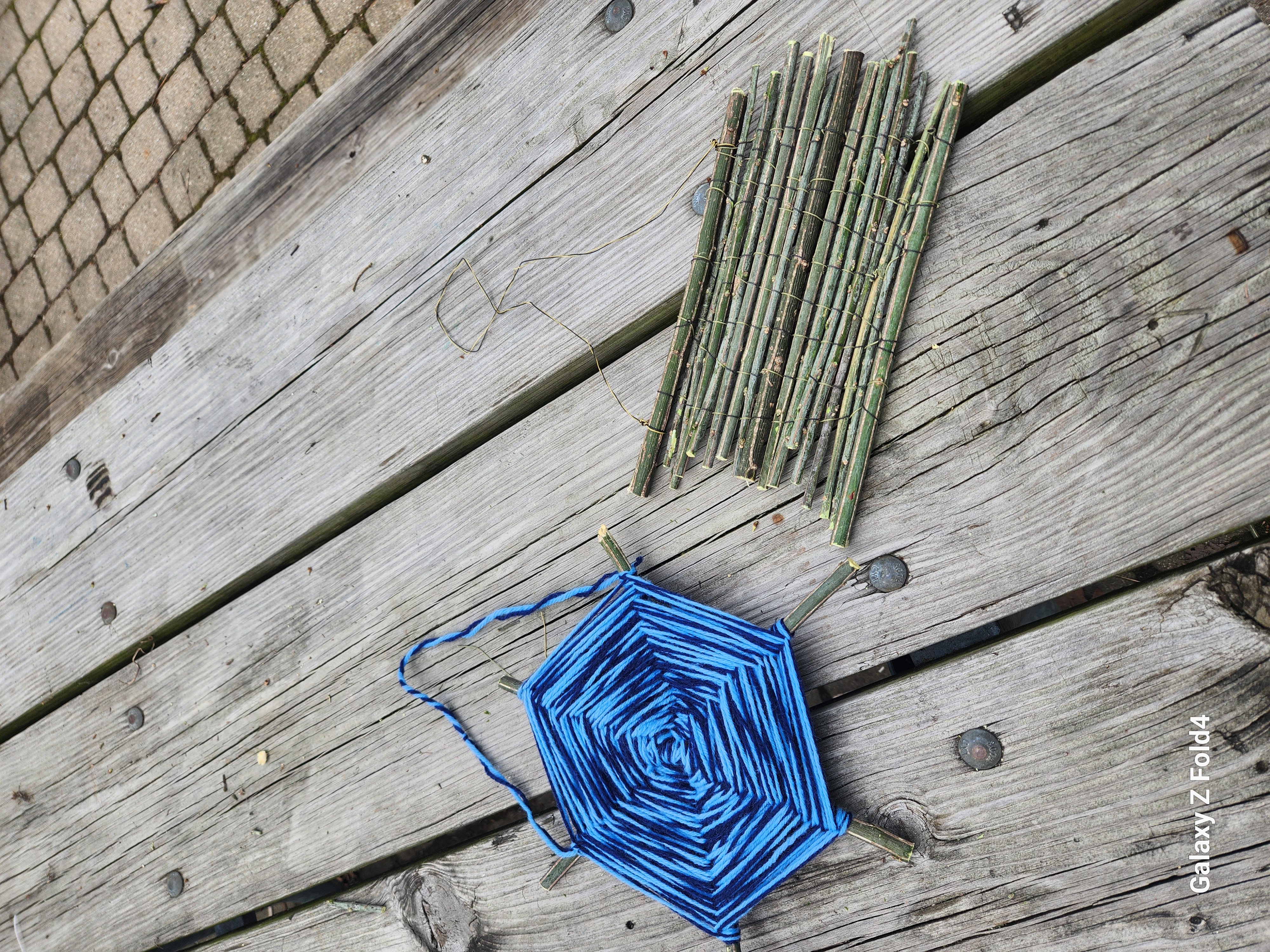 Weaving%20with%20weeds